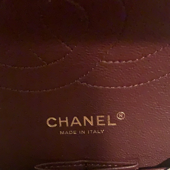 ❌ SOLD❌ Auth Chanel jumbo gold hardware flap bag - Picture 8 of 8